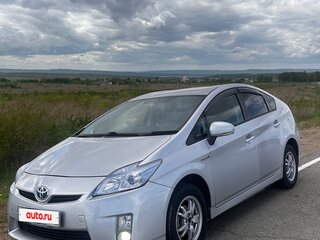 2009 Toyota Prius III (XW30), серебристый, 950000 рублей, вид 1