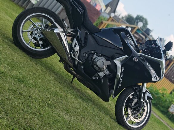 2011 Honda VFR 1200, чёрный, 700000 рублей - вид 5