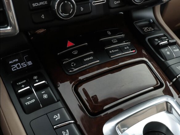 2013 Porsche Cayenne S Diesel II (958), чёрный, 4900000 рублей - вид 17