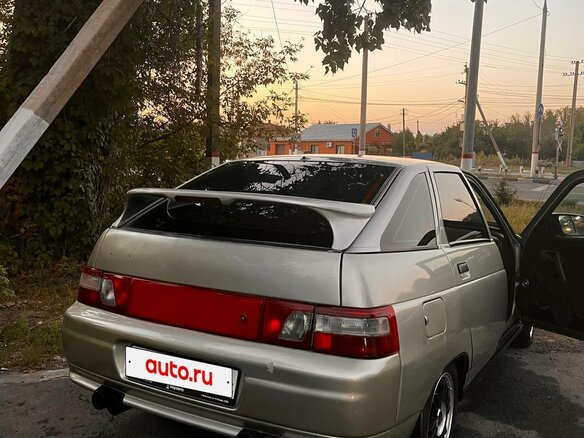 2006 Lada (ВАЗ) 2112, бежевый, 220000 рублей - вид 1