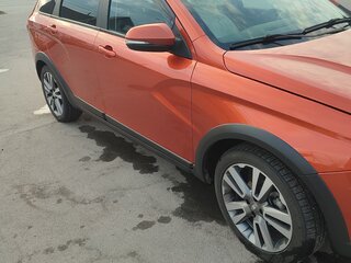 2019 Lada (ВАЗ) Vesta SW Cross I, оранжевый, 1300000 рублей, вид 3