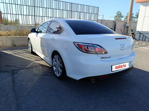 2011 Mazda 6 II (GH) Рестайлинг, белый, 1150000 рублей - вид 2