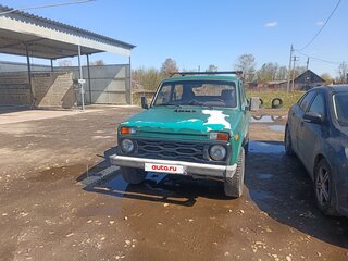 2011 Lada (ВАЗ) 2121 (4x4) I Рестайлинг, зелёный, 400000 рублей, вид 1