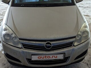 2013 Opel Astra H Рестайлинг, серебристый, 800000 рублей, вид 2