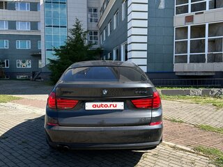 2010 BMW 5 серии Gran Turismo 530d xDrive VI (F10/F11/F07), серый, 1950000 рублей, вид 4