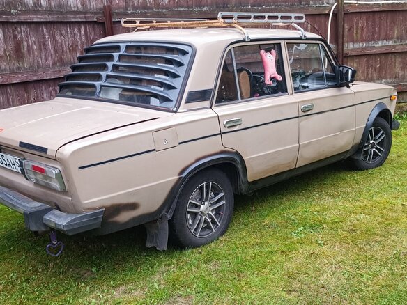 1992 Lada (ВАЗ) 2106, бежевый, 110000 рублей - вид 3