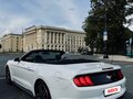 2017 Ford Mustang VI Рестайлинг, белый, 2250000 рублей - вид 9