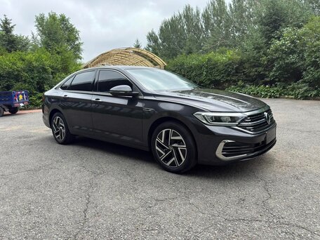 Volkswagen Sagitar III Рестайлинг