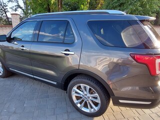 2018 Ford Explorer V Рестайлинг 2, серый, 2186693 рублей, вид 2