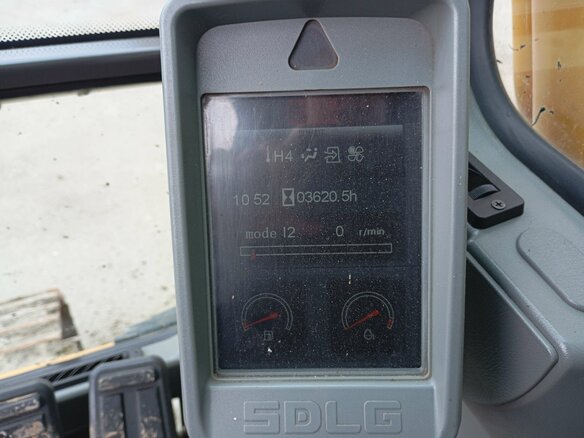 2023 LGCE E6210F, белый, 6727500 рублей - вид 5