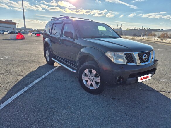2006 Nissan Pathfinder III, чёрный - вид 4