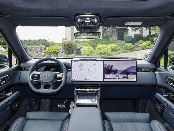 2026 Zeekr 9X 55 kWh (до 3.5 т), белый, 12540000 рублей - вид 8
