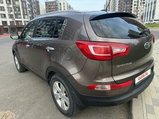 2012 Kia Sportage III, коричневый, 1350000 рублей, вид 4
