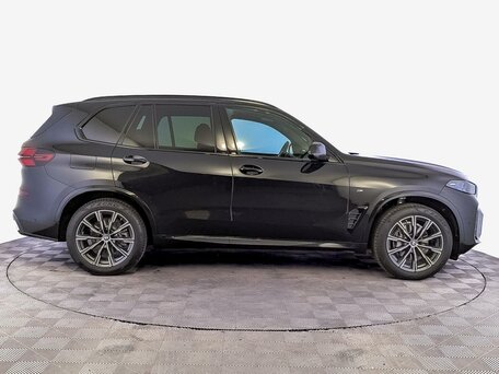 2025 BMW X5 40i IV (G05/G18) Рестайлинг, чёрный, 13395000 рублей, вид 4