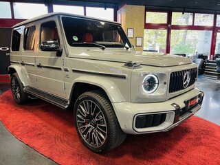 2025 Mercedes-Benz G-Класс AMG 63 AMG II (W465) Рестайлинг, серый, 34747000 рублей, вид 3