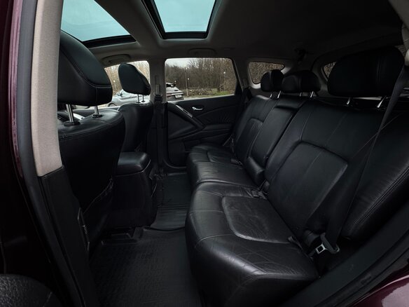 2011 Nissan Murano II (Z51) Рестайлинг 2, красный, 2100000 рублей - вид 9