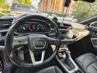 2020 Audi Q3 45 TFSI II (F3), синий, 3450000 рублей, вид 4