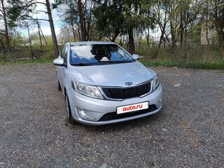 2014 Kia Rio III, серебристый, 920000 рублей, вид 2