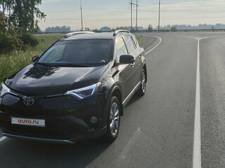 2017 Toyota RAV4 IV (XA40) Рестайлинг, чёрный, 2450000 рублей, вид 2