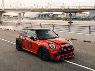 2018 Mini Hatch JCW III (F55/F56) Рестайлинг, оранжевый, 3400000 рублей, вид 1