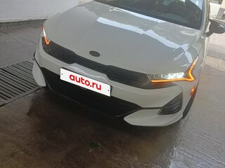2021 Kia K5 III, белый, 3100000 рублей, вид 3