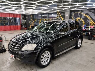 2006 Mercedes-Benz M-Класс 320 II (W164), чёрный, 1400000 рублей, вид 4