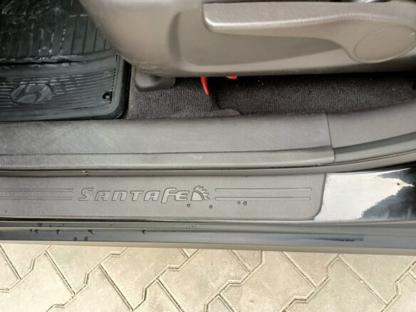 2011 Hyundai Santa Fe II Рестайлинг, чёрный, 1350000 рублей - вид 16