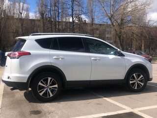 2018 Toyota RAV4 IV (XA40) Рестайлинг, белый, 2190000 рублей, вид 3