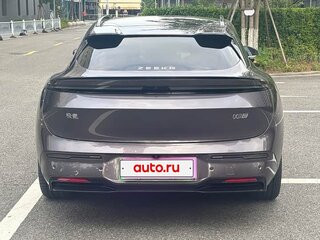 2025 Zeekr 007 GT 75 kWh, серый, 7300000 рублей, вид 5
