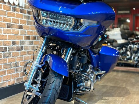 2025 Harley-Davidson Road Glide, чёрный, 3900000 рублей, вид 5