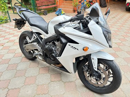 2015 Honda CBR 650F, белый, 650000 рублей, вид 1