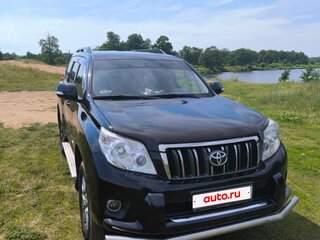 2010 Toyota Land Cruiser Prado 150 Series, чёрный, 3000000 рублей, вид 2