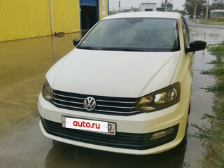 2015 Volkswagen Polo V Рестайлинг, белый, 1050000 рублей, вид 1