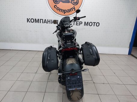 2021 Triumph Rocket III, чёрный, 1899000 рублей, вид 4