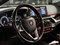 2017 BMW 5 серии 520d VII (G30/G31/G38), чёрный, 2400000 рублей - вид 5