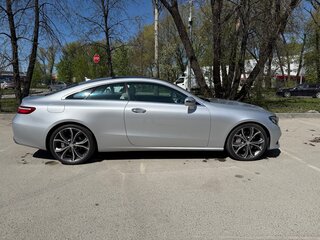 2018 Mercedes-Benz E-Класс 300 V (W213, S213, C238), серебристый, 3500000 рублей, вид 4