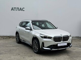 2024 BMW X1 Long 25Li xDrive III (U11/U12), белый, 5790000 рублей, вид 3