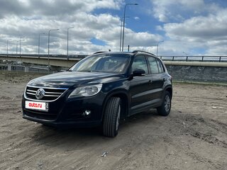 2010 Volkswagen Tiguan I, чёрный, 829000 рублей, вид 1