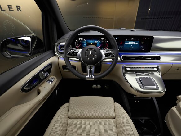 2026 Mercedes-Benz V-Класс 300 d экстра длинный III (W447) Рестайлинг 2, чёрный - вид 16