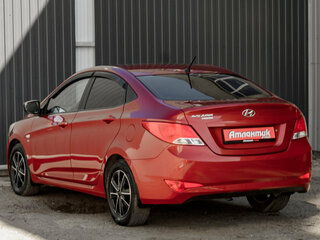 2016 Hyundai Solaris I Рестайлинг, красный, 1190000 рублей, вид 4