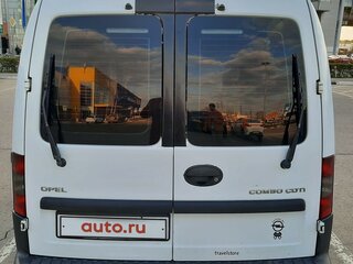 2008 Opel Combo C Рестайлинг, белый, 570000 рублей, вид 4