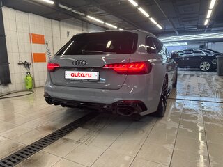 2021 Audi RS 4 IV (B9) Рестайлинг, серый, 9000000 рублей, вид 4