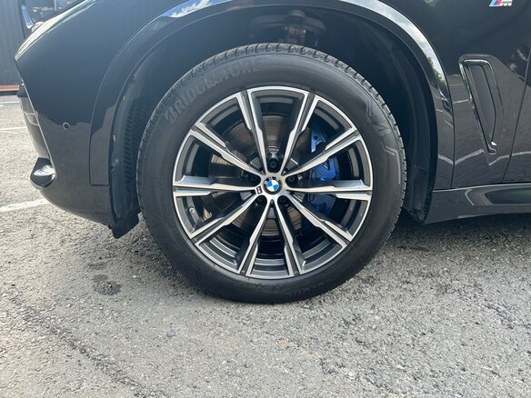 2022 BMW X5 30d IV (G05/G18), чёрный, 8990000 рублей - вид 16