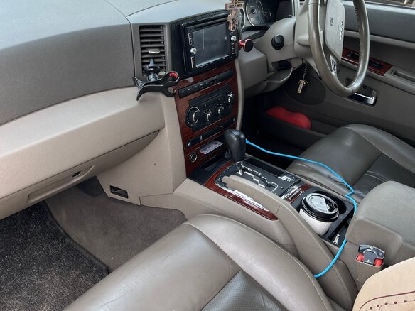 2005 Jeep Grand Cherokee III (WK), чёрный, 800000 рублей - вид 4