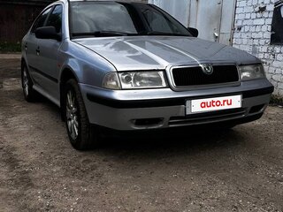 2000 Skoda Octavia I (A4), серебристый, 190000 рублей, вид 3