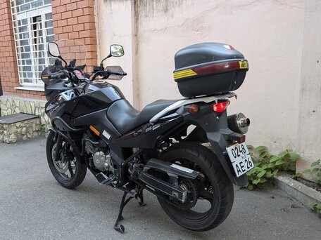 2005 Suzuki V-Strom DL 650, чёрный, 400000 рублей, вид 3