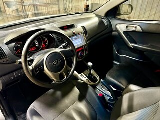2009 Kia Cerato 4-speed II, серебристый, 845000 рублей, вид 5