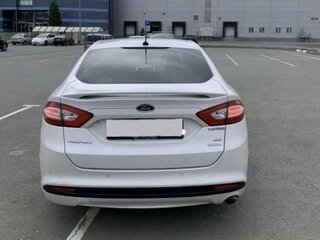 2013 Ford Fusion (North America) II, белый, 1100000 рублей, вид 4