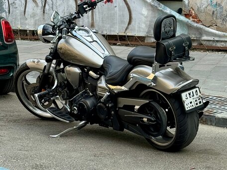 2009 Yamaha XV 1900, серебристый, 1100000 рублей, вид 5