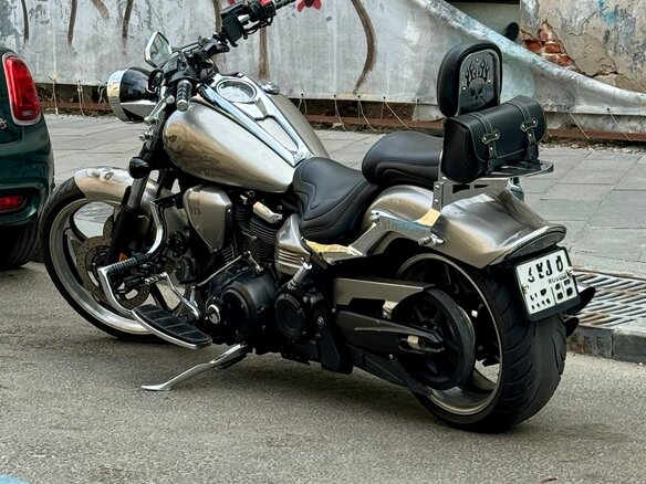2009 Yamaha XV 1900, серебристый, 1100000 рублей - вид 4